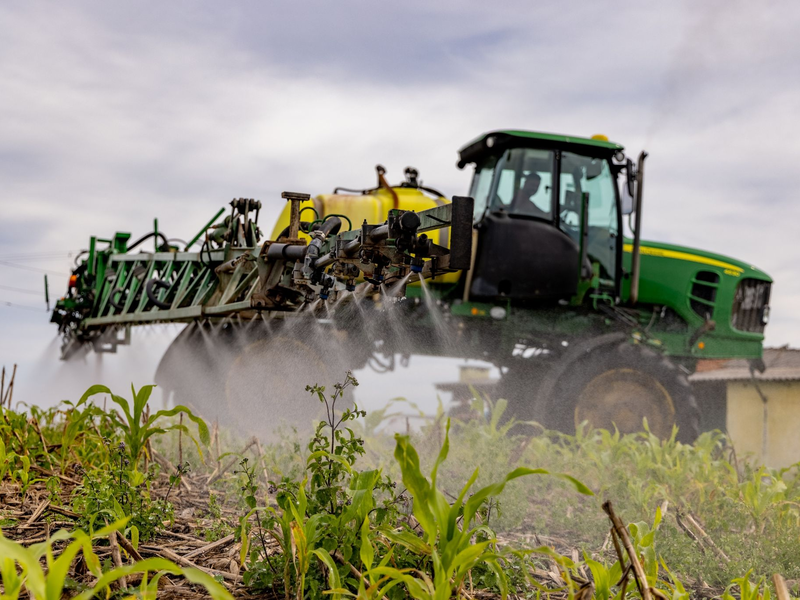 Die Landwirtschaft ist einer Studie zufolge für 74 Prozent des menschlichen Lachgas-Ausstoßes verantwortlich (Symbolbild). - Foto: Brunno Covello/dpa