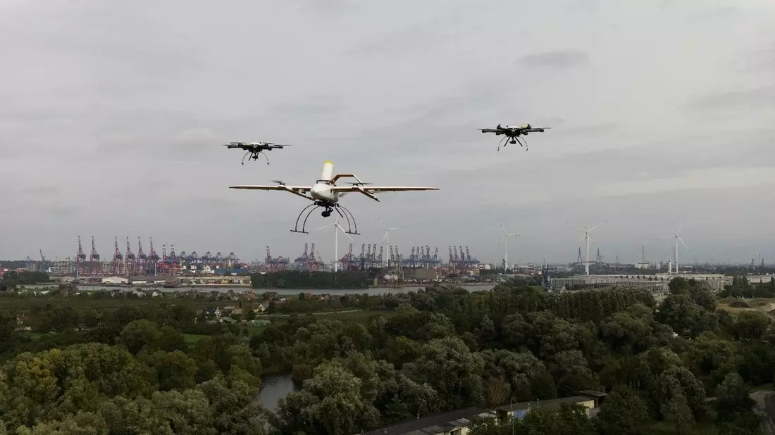 POL-HH: 240612-1. Einladung zum Pressetermin dronePORT - Bild: presseportal.de