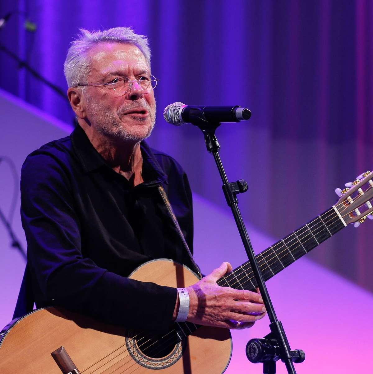Reinhard Mey ist in der Klage der Gema mit dem Text von «Über den Wolken» vertreten. (Archivbild) - Foto: Gerald Matzka/dpa-Zentralbild/dpa