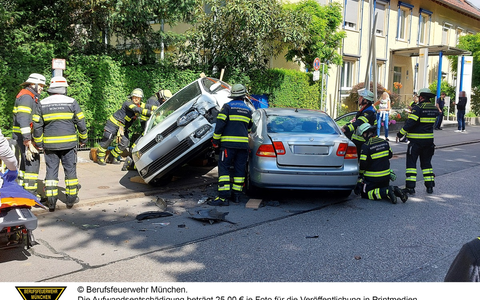 FW-M: Missglücktes Wendemanöver (Bogenhausen) - Foto: presseportal.de