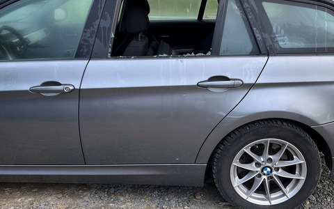 POL-RBK: Overath - Pkw auf Schotterparkplatz aufgebrochen - Foto: presseportal.de