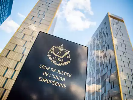 Ein Urteil des Europäischen Gerichtshofs in Luxemburg kommt Ungarn teuer zu stehen. - Foto: Arne Immanuel Bänsch/dpa