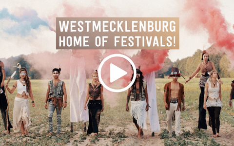 Westmecklenburg: Lebendige Festivalszene als Magnet für Fachkräfte / Video-Content, der auffällt: Kampagnenkonzept zur Werbung junger Fachkräfte gestartet - Foto: presseportal.de