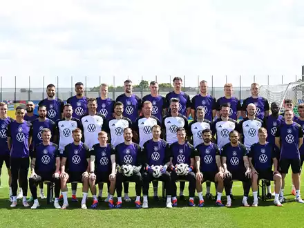 Das offizielle Mannschaftsfoto des DFB-Teams. - Foto: Federico Gambarini/dpa