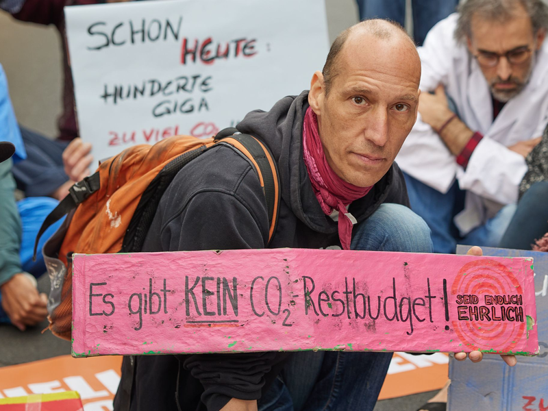 Hatte die die Hungerstreik-Aktion am 7. März begonnen: Wolfgang Metzeler-Kick. - Foto: Jörg Carstensen/dpa