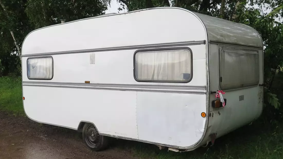POL-GF: Wohnwagen entsorgt - Bild: presseportal.de