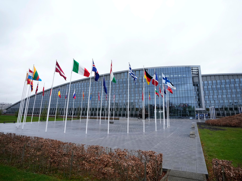 Unterstützt Russland Nordkorea im Austausch für Truppen und Waffen bei dessen Raketen- und Nuklearprogrammen? Der Nato-Generalsekretär wirft das Russland vor. - Foto: Virginia Mayo/AP/dpa