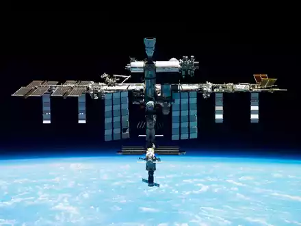 Die Internationale Raumstation ISS - Foto: -/Roscosmos State Space Corporation via AP/dpa