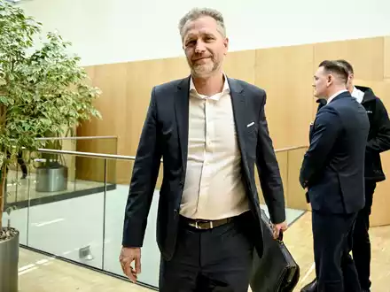 Der AfD-Bundestagsabgeordnete Petr Bystron wechselt in wenigen Wochen ins Europaparlament. - Foto: Britta Pedersen/dpa