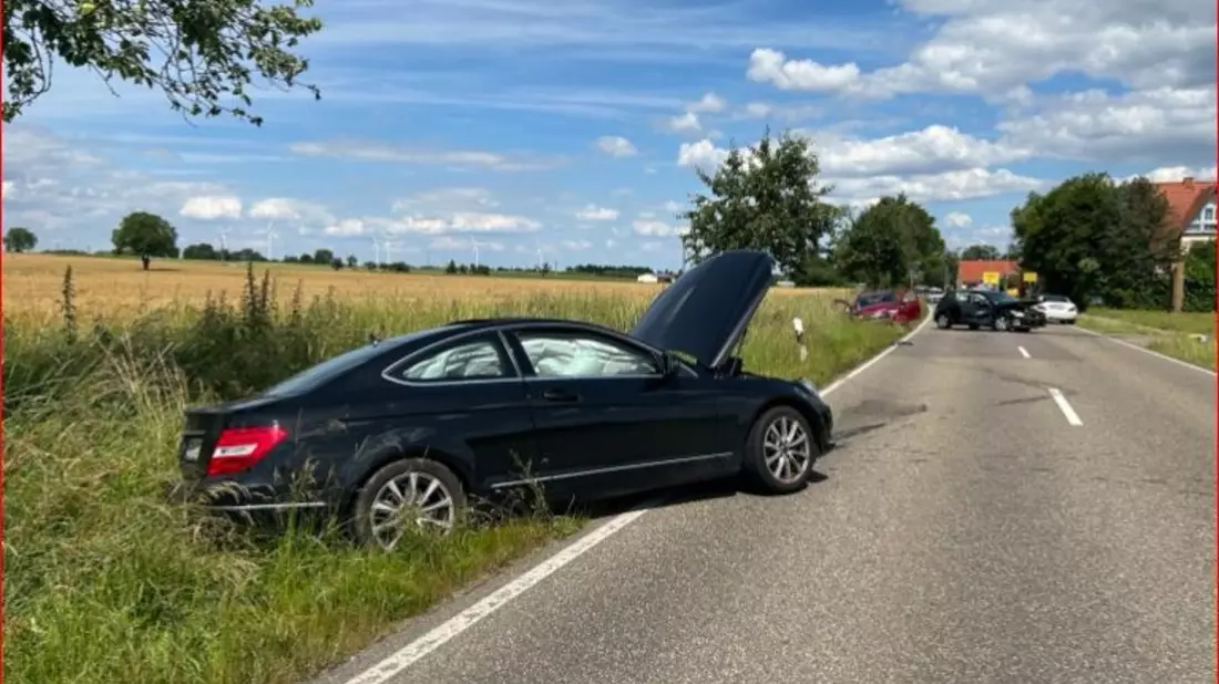 POL-PDLD: Bei Zusammenstoß 4 Personen verletzt - Bild: presseportal.de