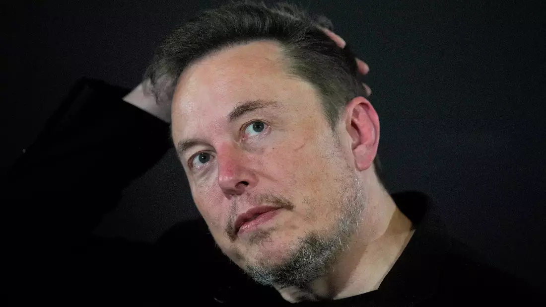 Musk hatte in Aussicht gestellt, er könne die Entwicklung von KI-Anwendungen auch anderswo vorantreiben, wenn er nicht mehr Kontrolle über Tesla bekommt. - Bild: Kirsty Wigglesworth/AP/dpa