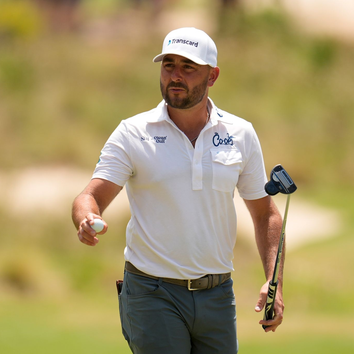 Stephan Jäger startete mit 70 Schlägen in die US Open. - Foto: Mike Stewart/AP/dpa