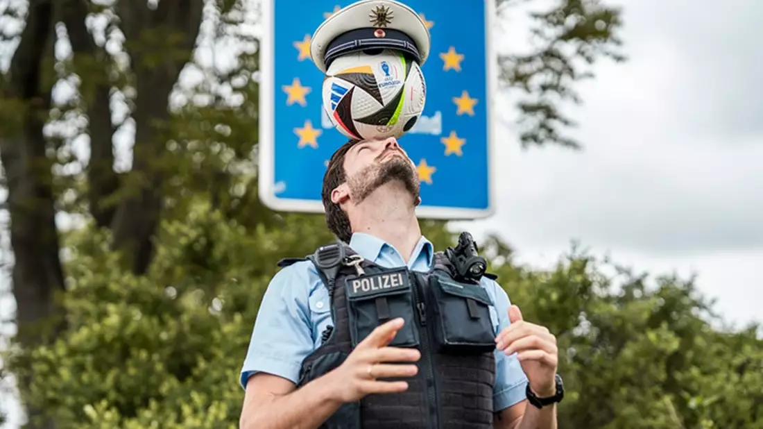 BPOL NRW: Auf Ballhöhe für die Fußball-Europameisterschaft - Bundespolizei in NRW ist umfassend vorbereitet für das sportliche Großereignis - EINLADUNG zu MEDIENTERMINEN! - Bild: presseportal.de