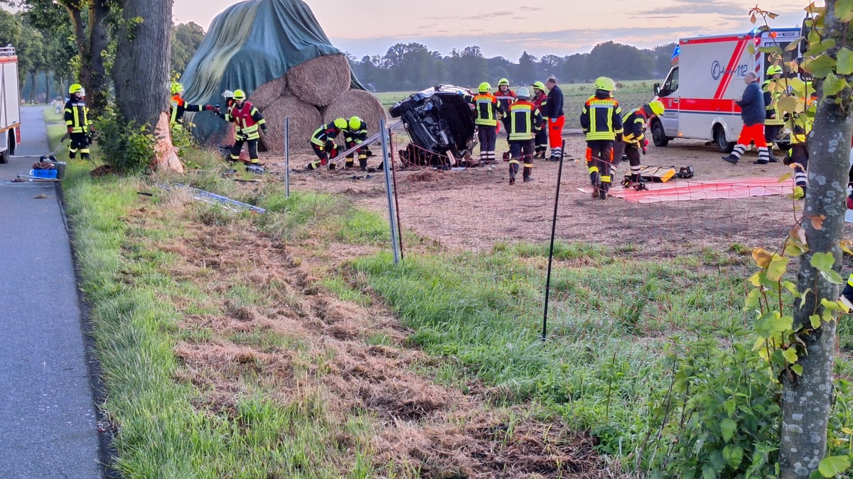 FW-ROW: Tödlicher Verkehrsunfall auf der K202 - Foto: presseportal.de