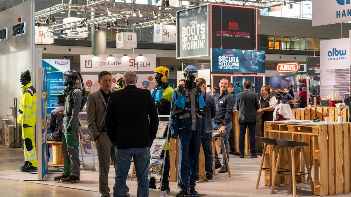 Profis zeigen den Mehrwert von Arbeits- und Gesundheitsschutz - Foto: presseportal.de
