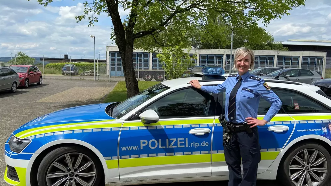 POL-PDTR: Unterstützung für die Jugendverkehrsschule der Polizeiinspektion Morbach, Ausbildung erfolgreich abgeschlossen - Bild: presseportal.de