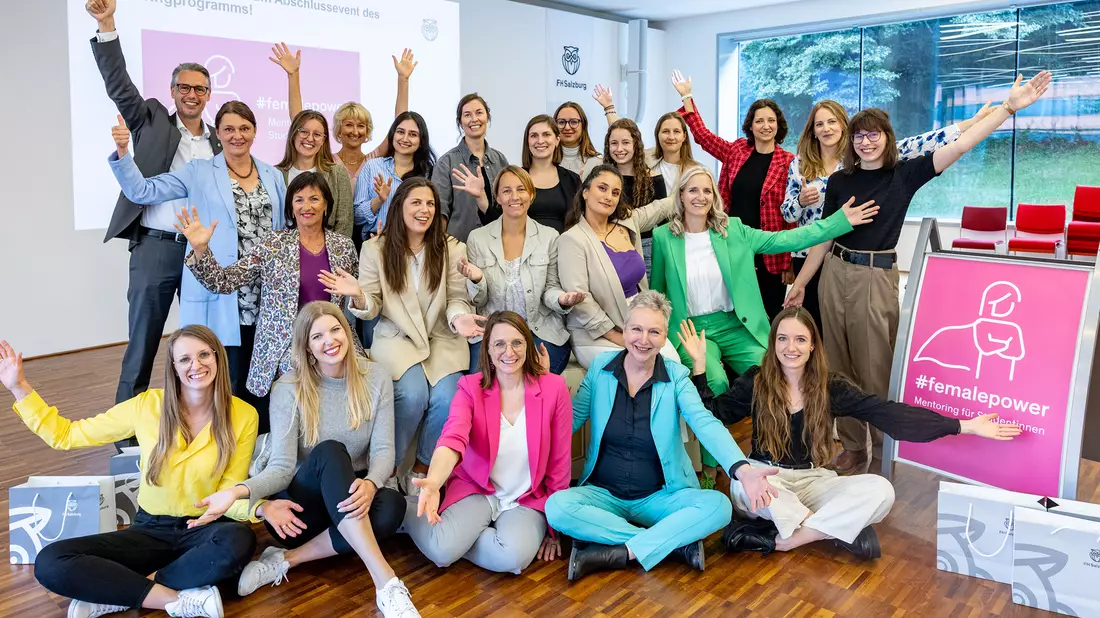 Abschluss Mentoringprogramm - Bild: © FH Salzburg/wildbild über pressetext.de
