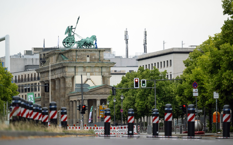 In Berlin wurden Teile einer Fanzone geräumt. - Foto: Soeren Stache/dpa