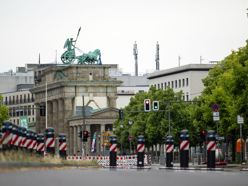 In Berlin wurden Teile einer Fanzone geräumt. - Foto: Soeren Stache/dpa