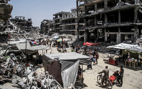 Derzeit werden dort noch rund 120 Geiseln in Gefangenschaft der Hamas vermutet, wobei unklar ist, wie viele von ihnen noch am Leben sind. - Foto: Mahmoud Zaki/XinHua/dpa