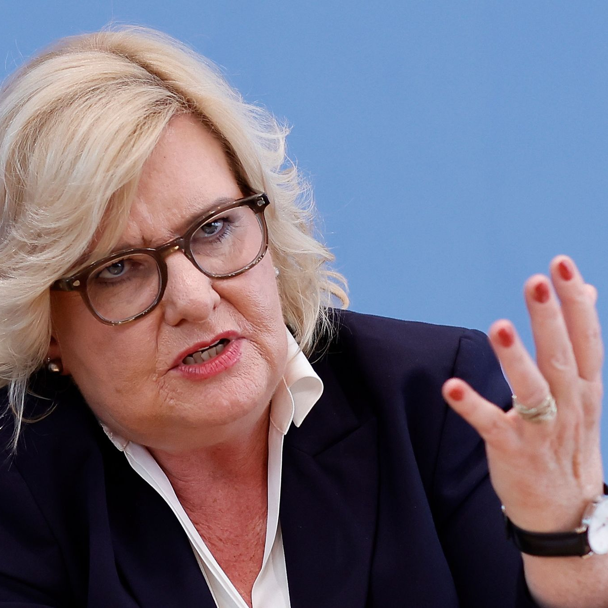 «Umfragen zeigen, dass eine deutliche Mehrheit der Deutschen für die Rückkehr der Wehrpflicht ist»: Eva Högl. - Foto: Carsten Koall/dpa