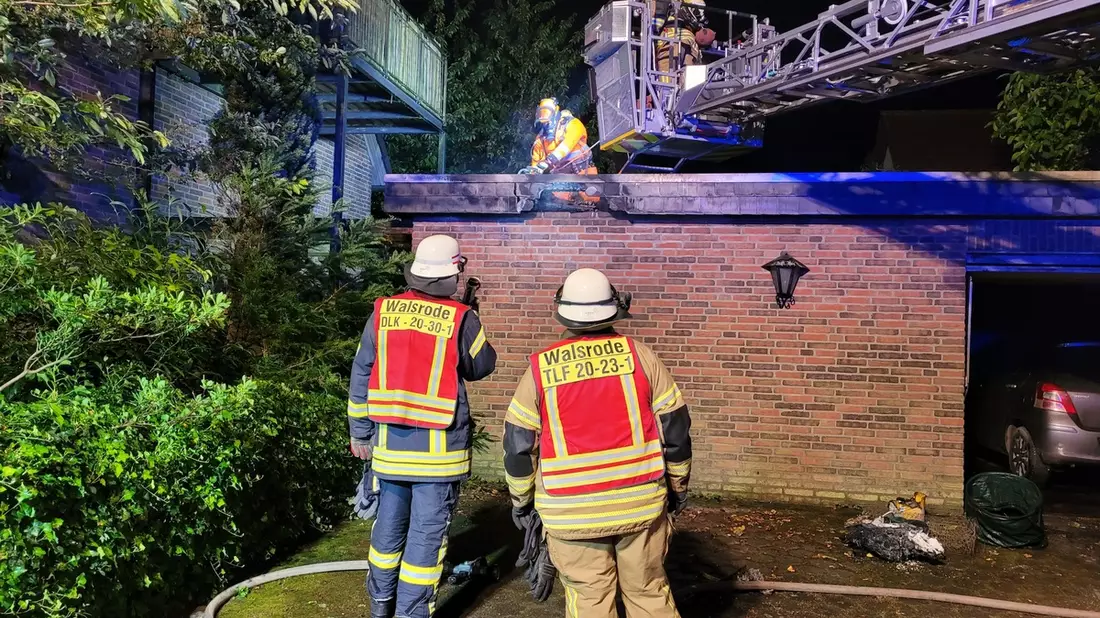 FW-ROW: Brennendes Einfamilienhaus gemeldet - Bild: presseportal.de
