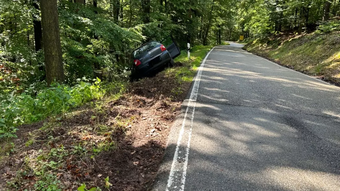 POL-PDLD: Unfall am Abhang - Bild: presseportal.de
