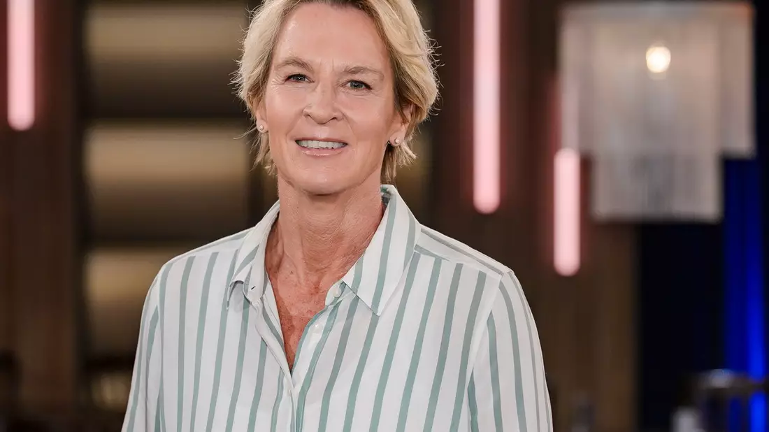 Ich habe nicht auf die Warnsignale gehört- Martina Voss-Tecklenburg im Interview mit der Apotheken Umschau - Bild: presseportal.de