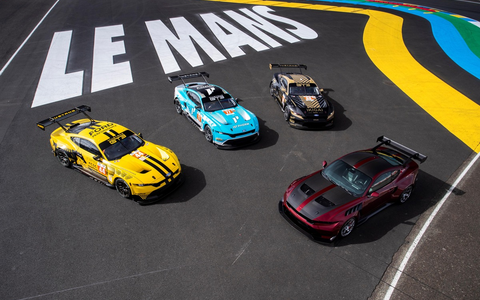 Korrektur: Ford stellt in Le Mans den neuen Mustang GTD mit neuem Performance-Paket und fahrerorientiertem Cockpit vor - Foto: presseportal.de Korrektur: Ford stellt in Le Mans den neuen Mustang GTD mit neuem Performance-Paket und fahrerorientiertem Cockpit vor - Foto: presseportal.de