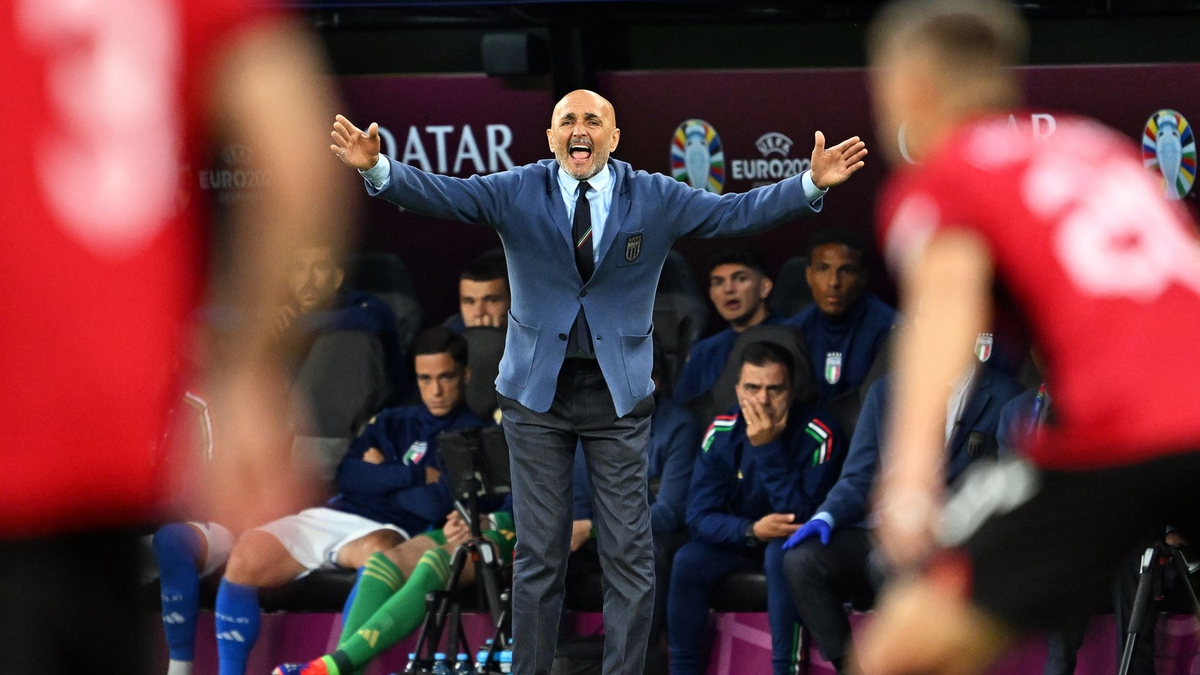 Italiens Trainer Luciano Spalletti war mit dem Auftritt seines Teams nicht immer zufrieden. - Foto: Bernd Thissen/dpa