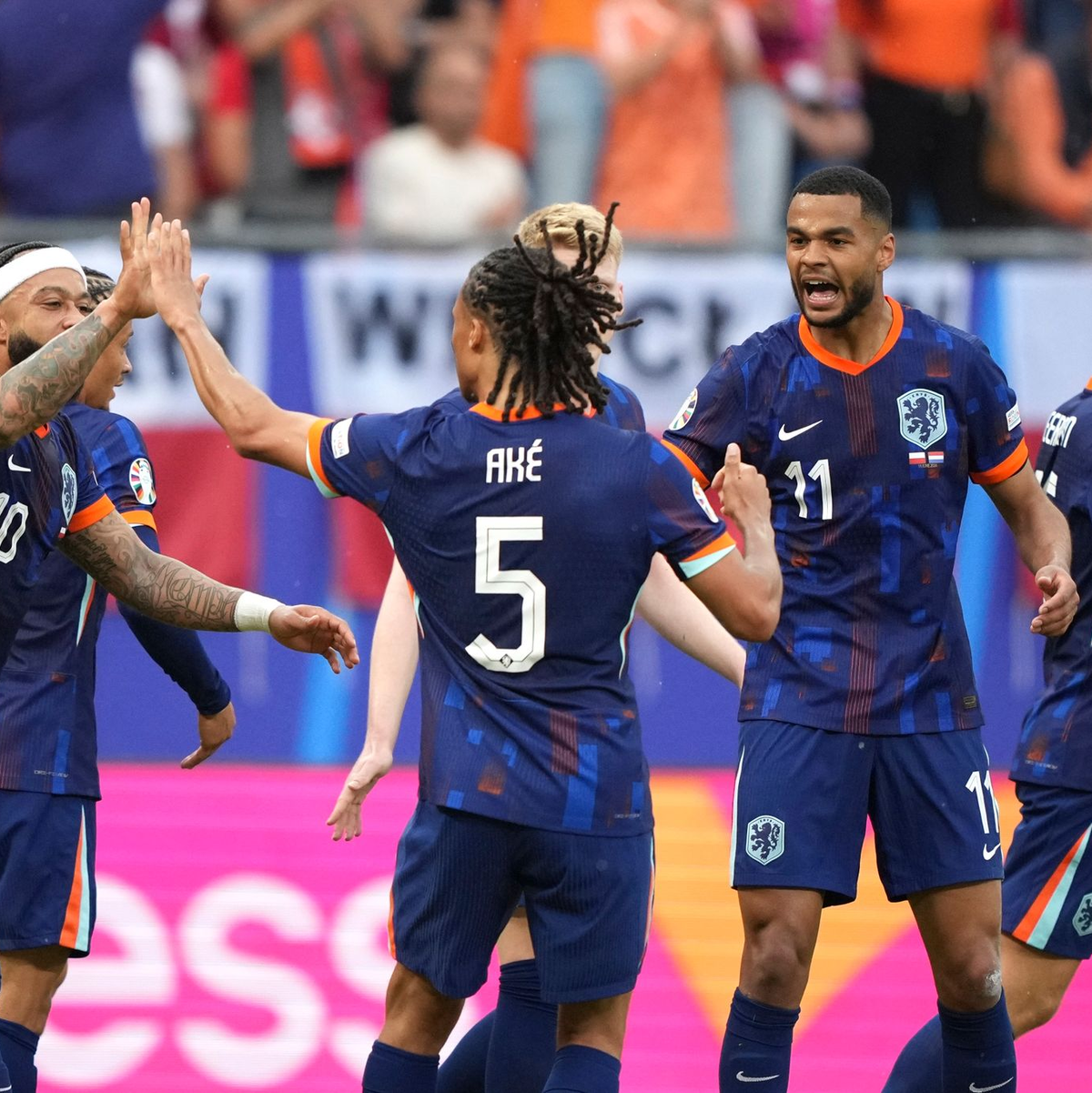 Wie bereits Italien am Tag zuvor drehte auch die Niederlande nach Rückstand ihre Partie. - Foto: Ebrahim Noroozi/AP