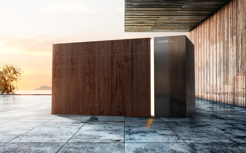 Infener feiert Weltpremiere des Ecore One auf der ees Europe - Foto: presseportal.de