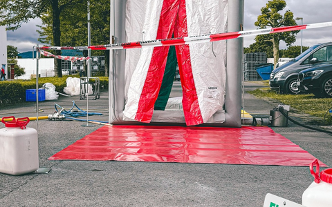 FW-DT: ABC-Einsatz bei Lack herstellendem Betrieb an der Ohmstraße - Foto: presseportal.de