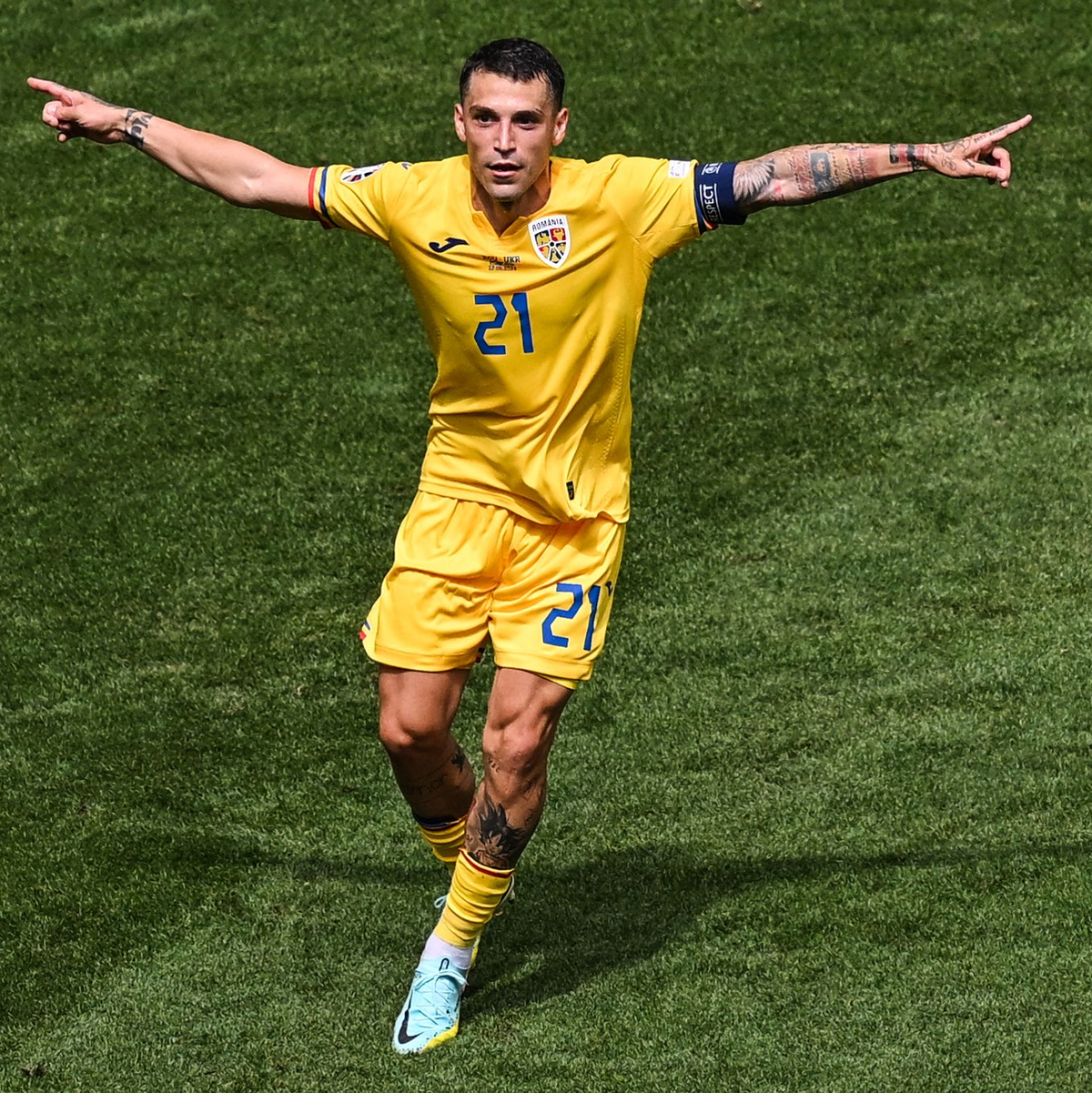 Nicolae Stanciu erzielte per Fernschuss den Führungstreffer für Rumänien. - Foto: Sven Hoppe/dpa