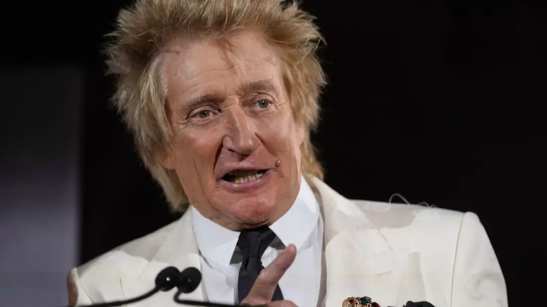 Rod Stewart unterstützt Selenskyj und das Volk der Ukraine. - Bild: Kirsty Wigglesworth/PA Wire/dpa
