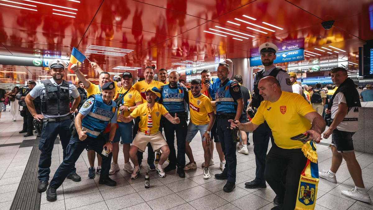 Bundespolizeidirektion München: Zweiter EM-Spieltag in München: Fairplay von Spielern und den Fans - Foto: presseportal.de
