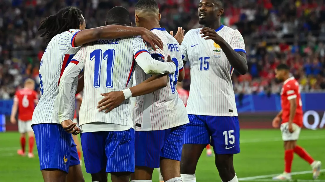 Favorit Frankreich besiegte Österreich in einer spannenden Partie mit 1:0. - Bild: Marius Becker/dpa