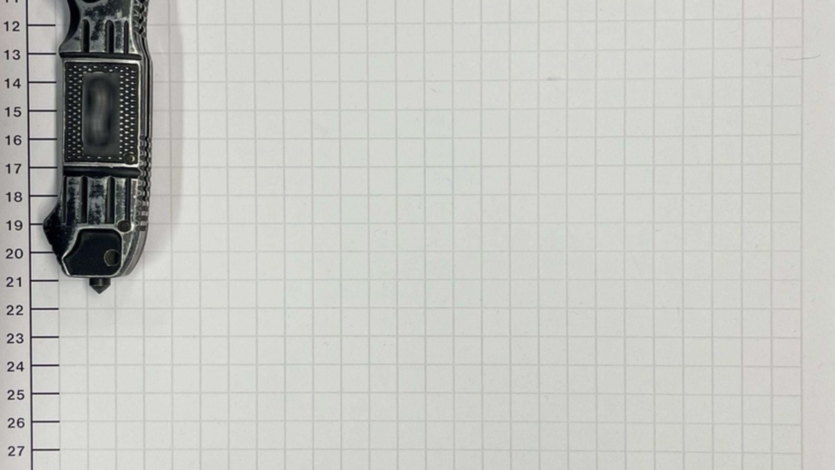 BPOL NRW: Bundespolizei stellt bei 21-Jährigem Einhandmesser sicher - Foto: presseportal.de