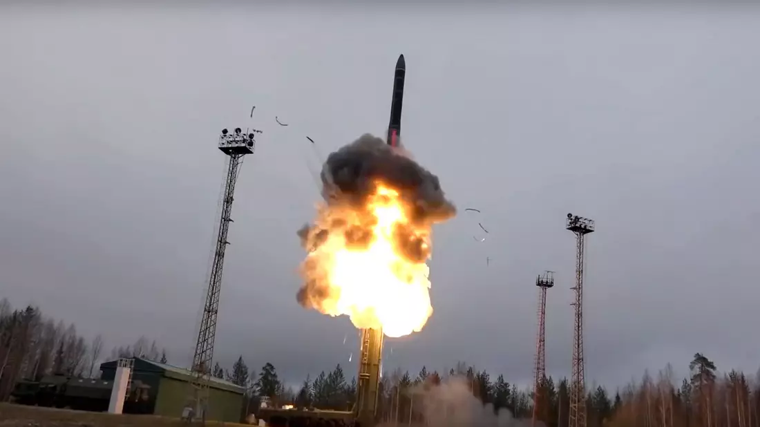 Hyperschallwaffen fliegen mit bis zu zwanzigfacher Schallgeschwindigkeit auf ihre Ziele zu. - Bild: -/Russian Defense Ministry Press Service/AP/dpa