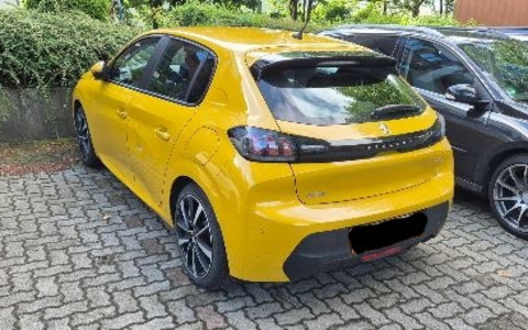 POL-SE: Wedel - Verkehrsunfallflucht - Polizei sucht Zeugen - Foto: presseportal.de