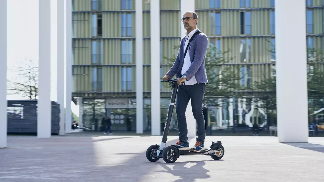 Verkaufsstart des XBoards: Automobilzulieferer Mubea steigt in den E-Scooter-Markt ein - Bild: presseportal.de