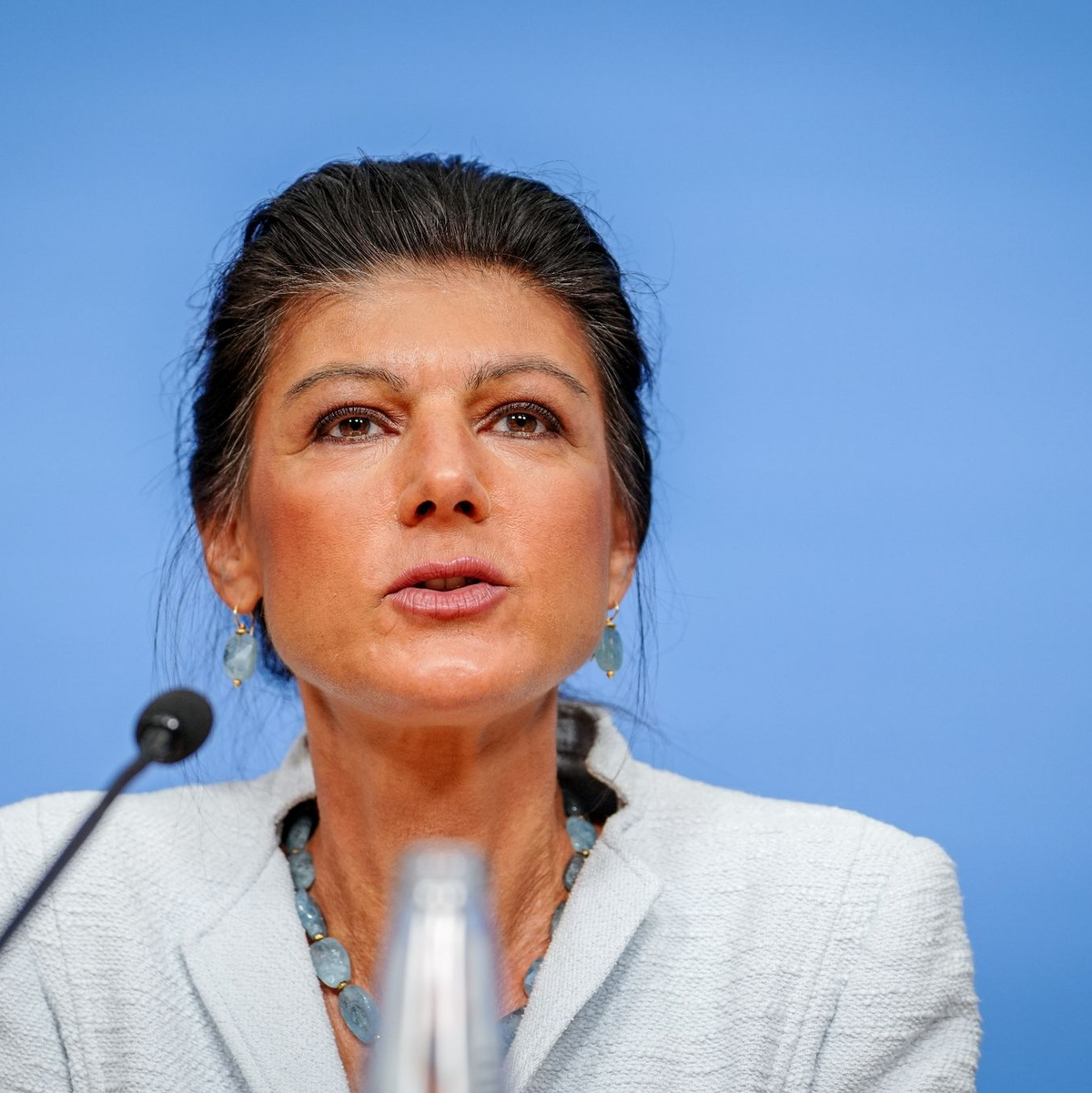 Sahra Wagenknecht kommt einer Umfrage zufolge mit ihrer Partei in Thüringen derzeit auf 21 Prozent. - Foto: Kay Nietfeld/dpa