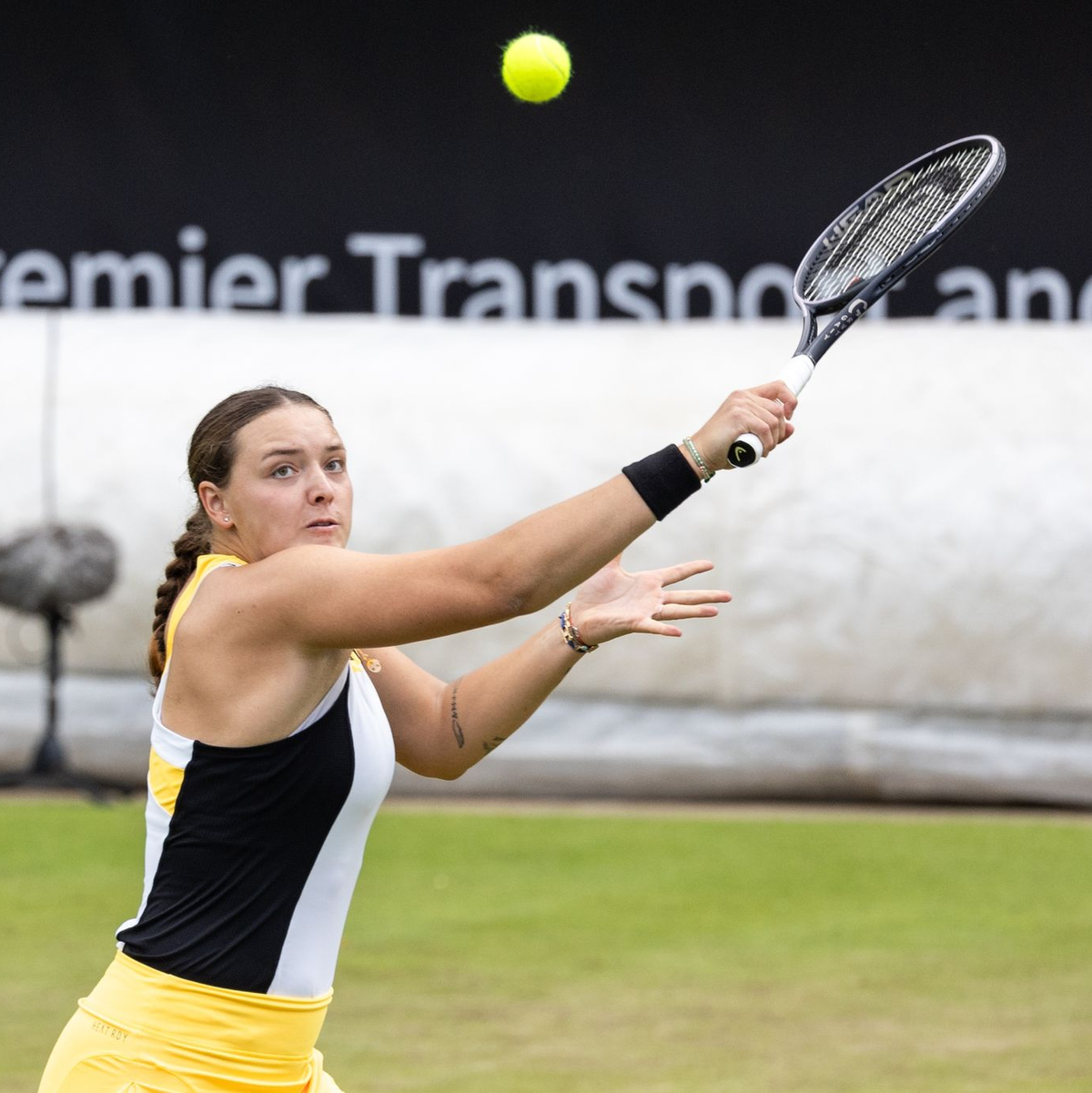 Verpasste in Berlin knapp eine Überraschung: Jule Niemeier. - Foto: Hannes P Albert/dpa