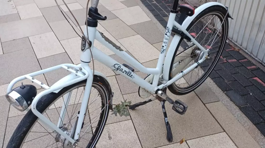 POL-KLE: Kevelaer - Damenfahrrad vorgefunden / Polizei sucht Besitzer-/in - Bild: presseportal.de