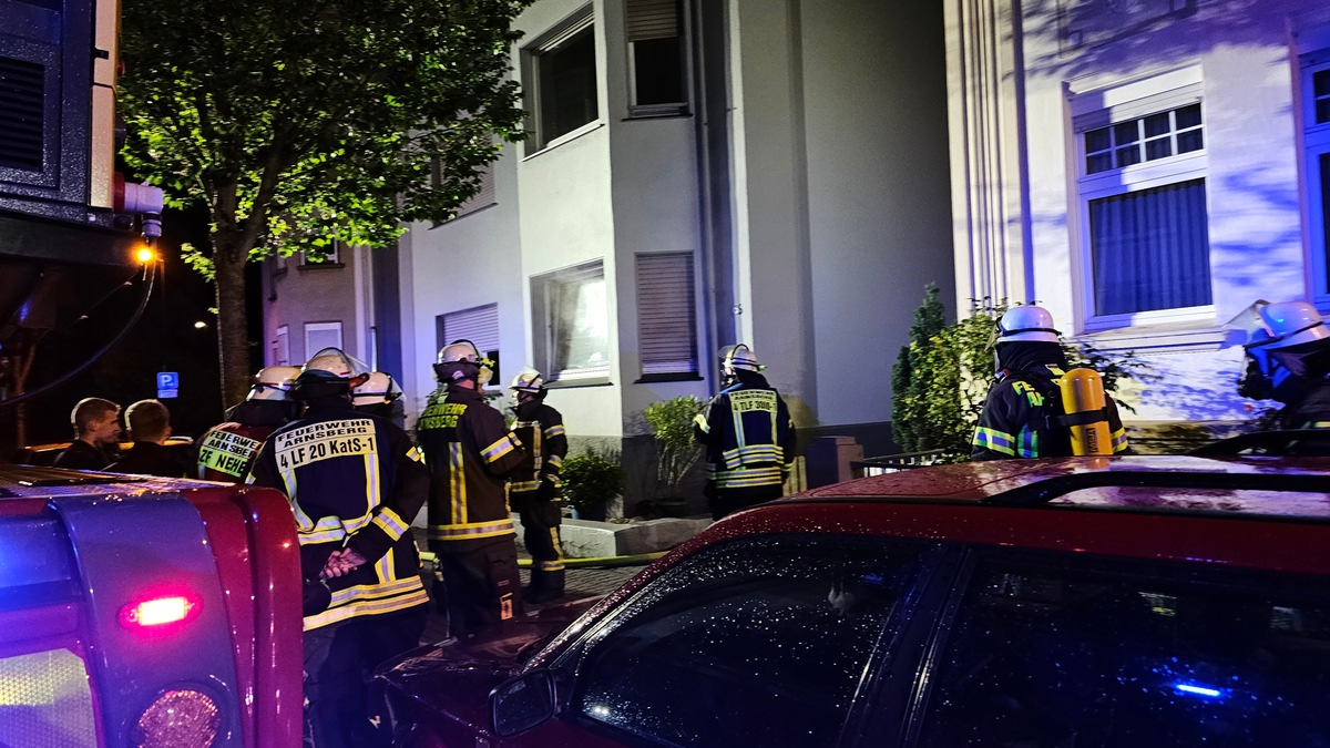 FW-AR: Brandeinsatz in der Robert-Koch-Straße in Neheim - Foto: presseportal.de