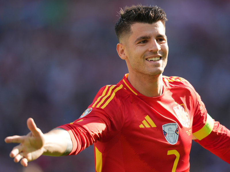 Torjäger Álvaro Morata fühlt sich in Italien mehr geschätzt als in Spanien. - Foto: Sören Stache/dpa