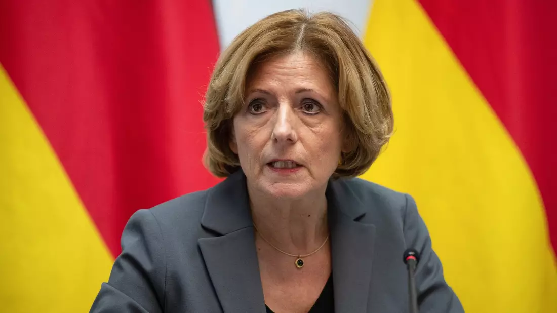 Ministerpräsidentin Malu Dreyer gibt ihr Amt auf. - Bild: Sebastian Gollnow/dpa