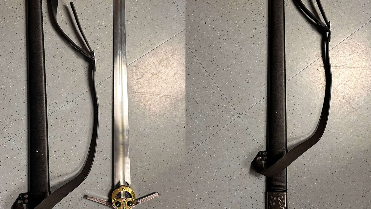 BPOL NRW: 26-Jähriger mit Schwert im Bahnhof angetroffen - Bundespolizei ermittelt und weist auf Allgemeinverfügung hin - Foto: presseportal.de