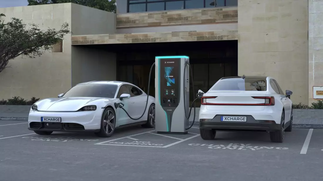 XCharge präsentiert auf der Power2Drive Europe seine Ladelösungen für die Transformation hin zur E-Mobility / Im Rahmen der Messe ist zum ersten Mal die neue und kompakte Ladestation C7 Slim zu sehen - Bild: presseportal.de