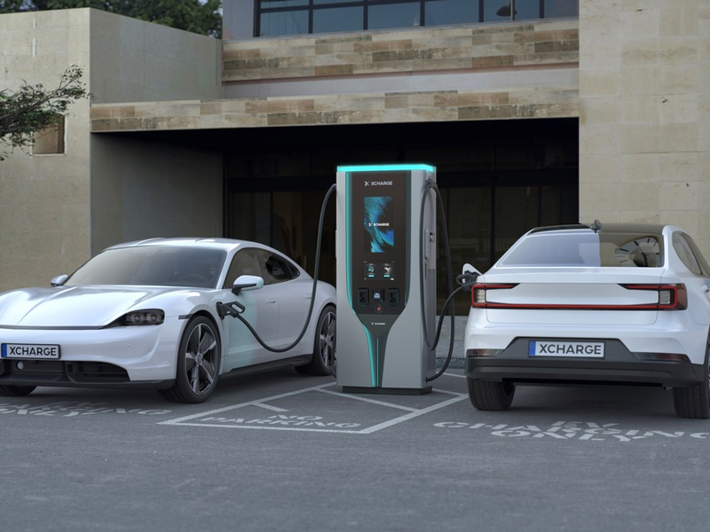 XCharge präsentiert auf der Power2Drive Europe seine Ladelösungen für die Transformation hin zur E-Mobility / Im Rahmen der Messe ist zum ersten Mal die neue und kompakte Ladestation C7 Slim zu sehen - Foto: presseportal.de